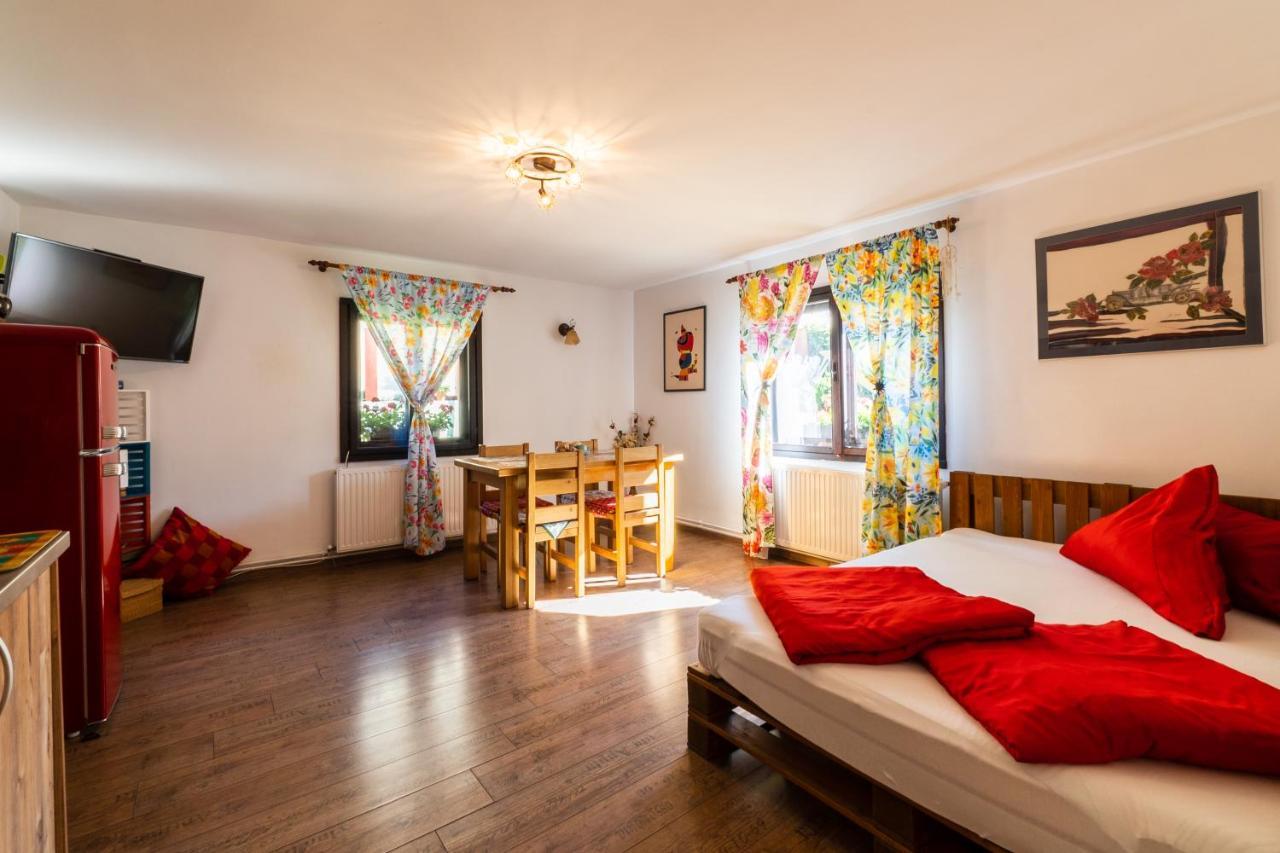 Sunset Cottage Brasov Bagian luar foto