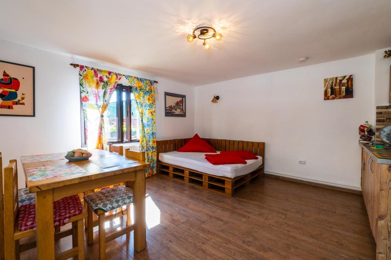 Sunset Cottage Brasov Bagian luar foto